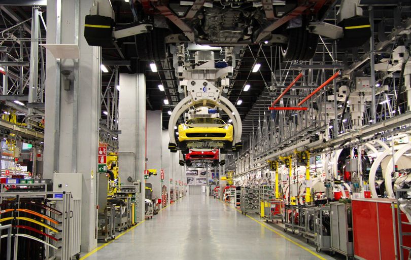 The automobile production line will move towards full automation in the future